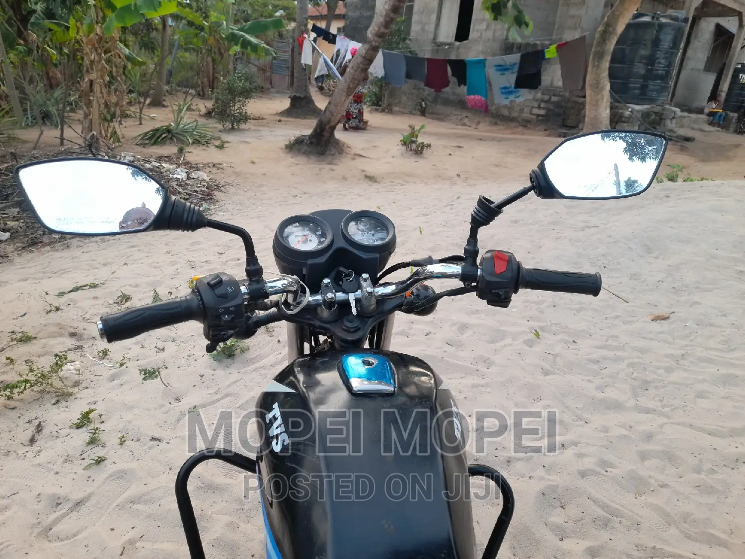 TVS HLX 125 2021 Black