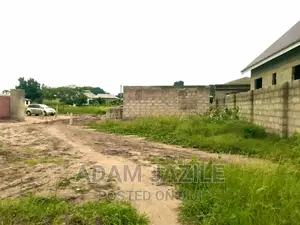 Kiwanja Kinauzwa Bagamoyo Sanzale