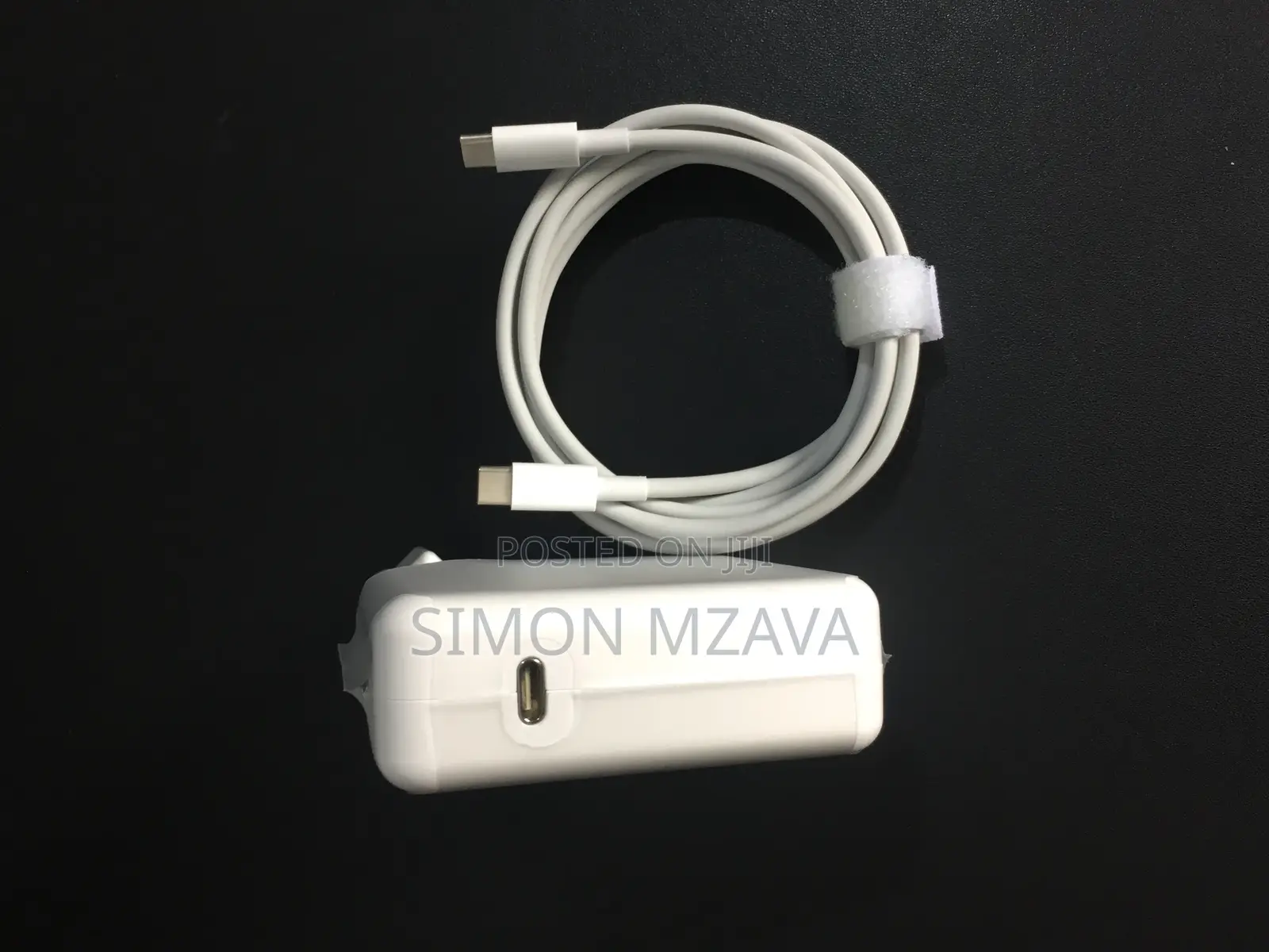 All Macbook Air, Macbook Pro Adapter. Wholesale and Retail.