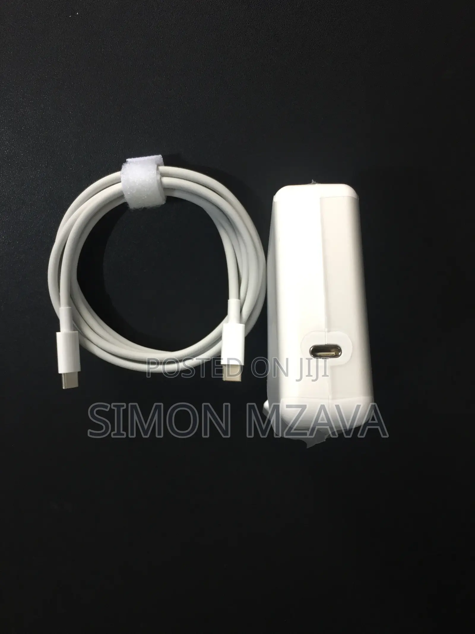 All Macbook Air, Macbook Pro Adapter. Wholesale and Retail.