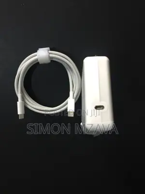 All Macbook Air, Macbook Pro Adapter. Wholesale and Retail.