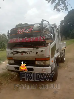 Fuso Tipper Fighter