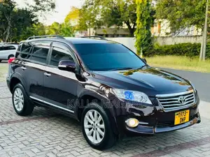 Toyota Vanguard 2012 Black