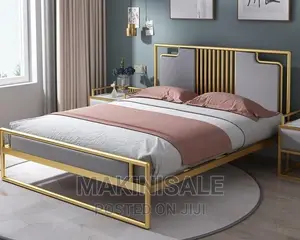 Kitanda Kizuri Sana Simple