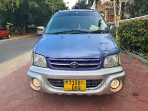 Toyota Noah 2001 Blue