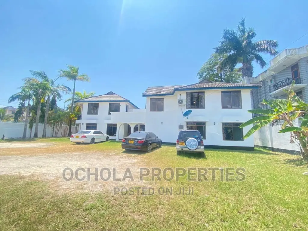 4bdrm House in Mikocheni for sale