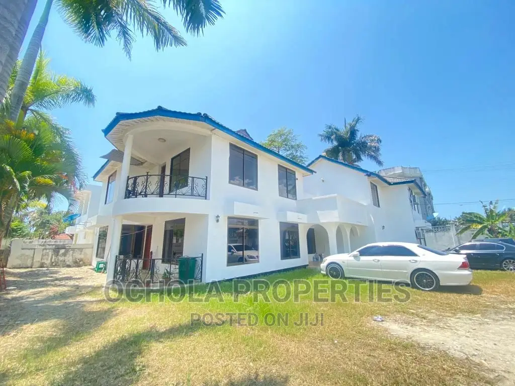 4bdrm House in Mikocheni for sale