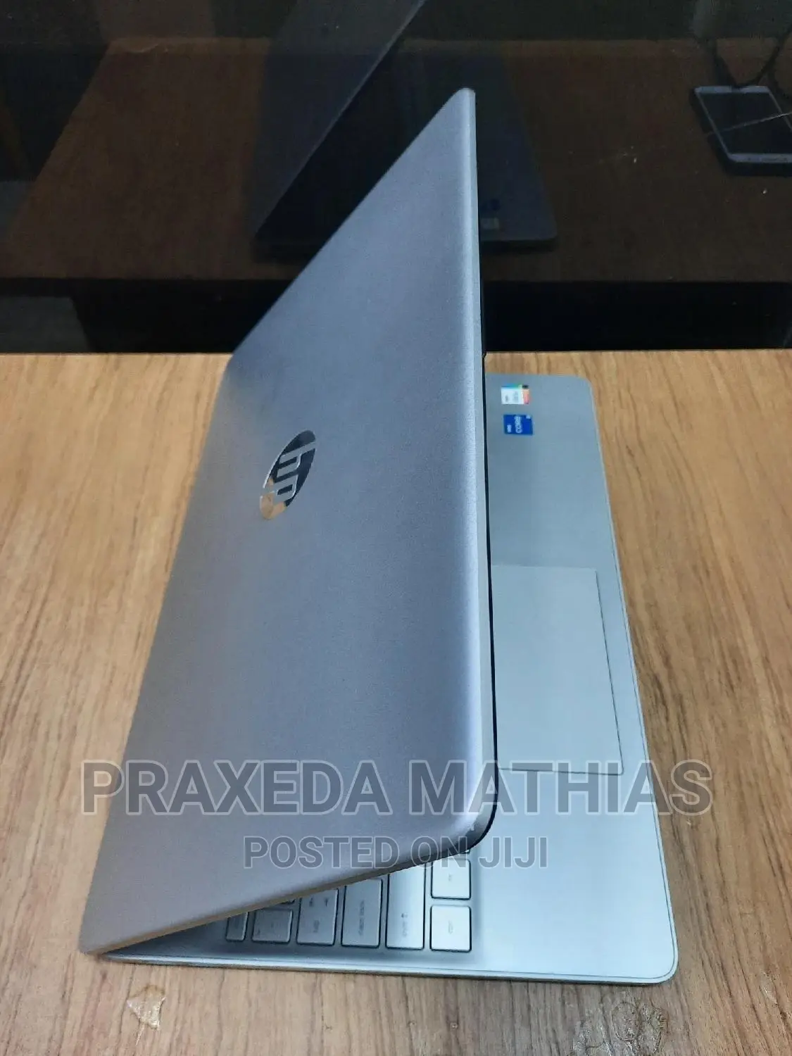 Laptop HP 15-Da3007nia 8GB Intel Core I5 SSD 256GB