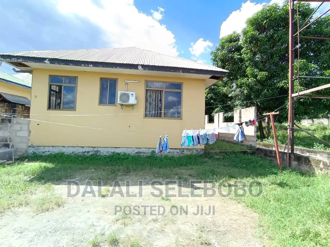 1bdrm Apartment in Kimara Bucher for rent