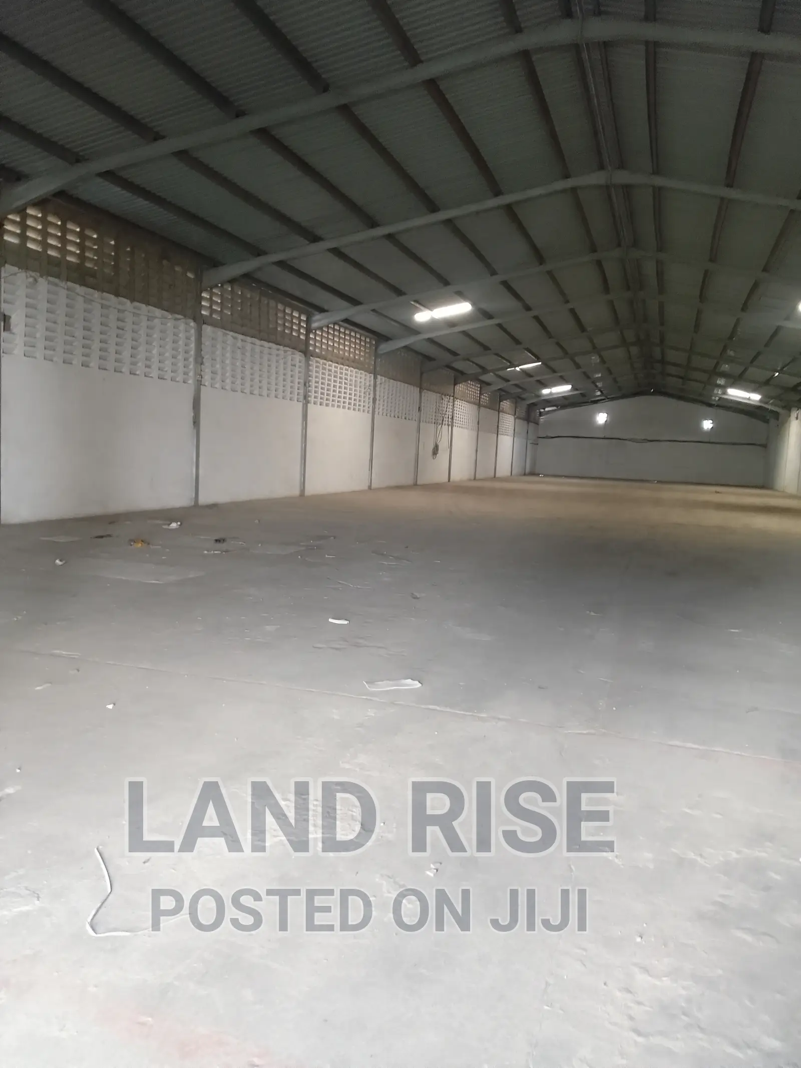 Warehouse 1350 SQM Nyerere Road