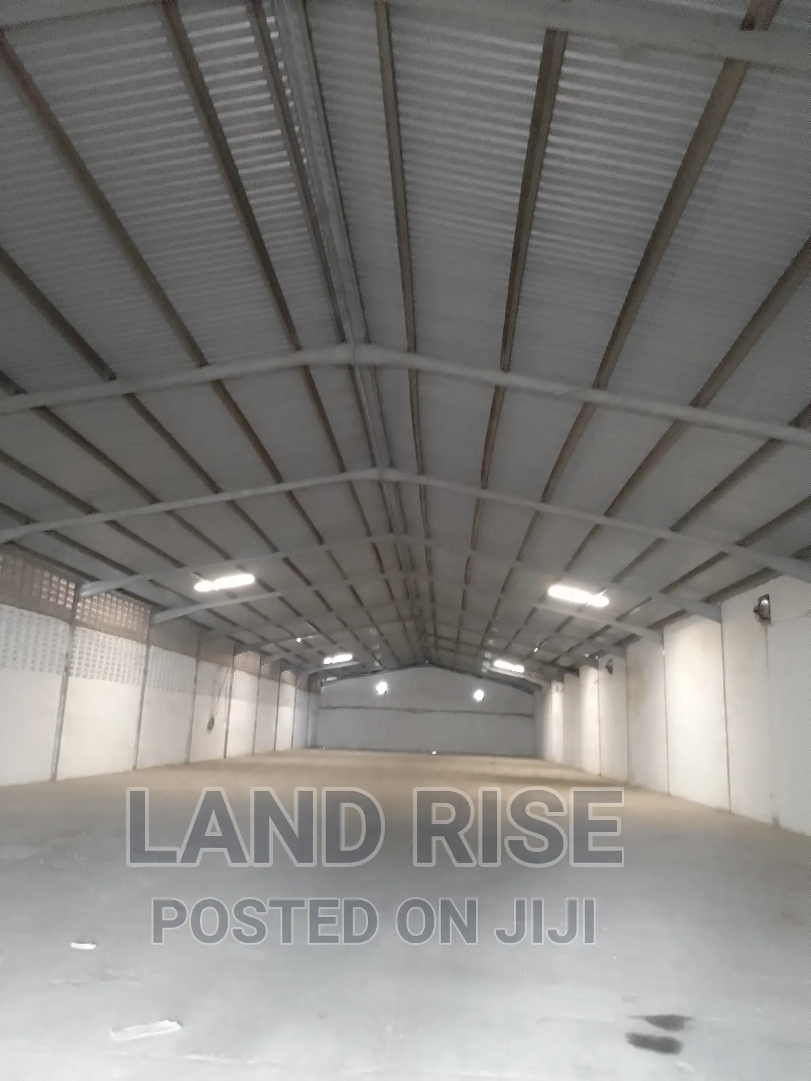 Warehouse 1350 SQM Nyerere Road