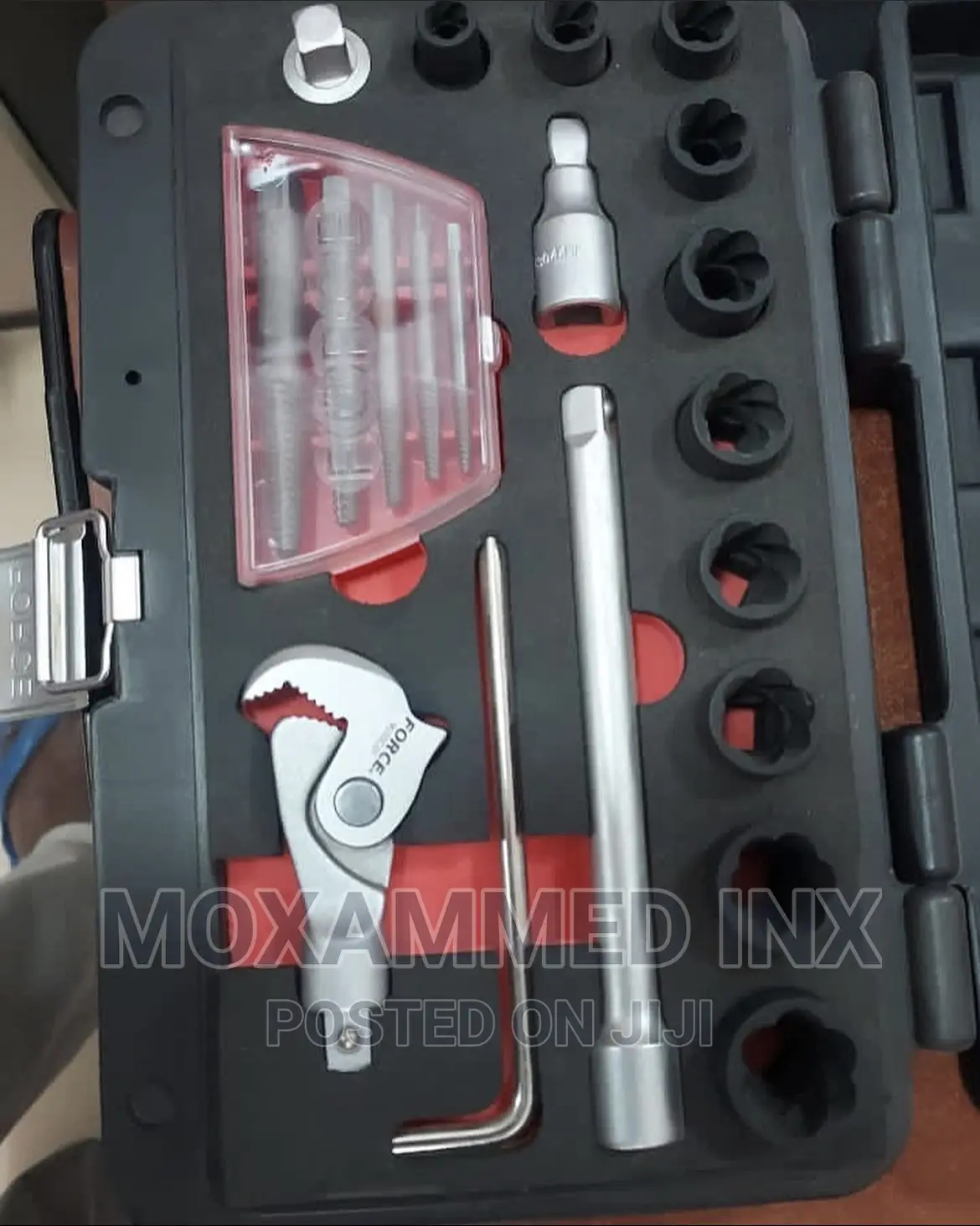 Force Bolts Roundend Fasteners Extractor Set