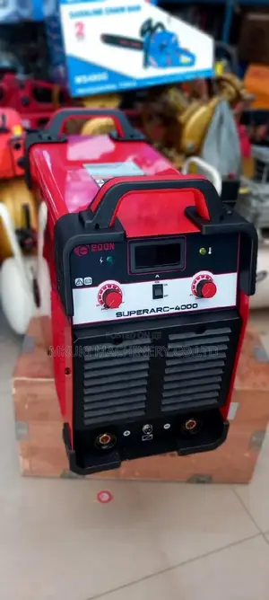 Welding Machiner Super Arc 4000 Three Phase Available