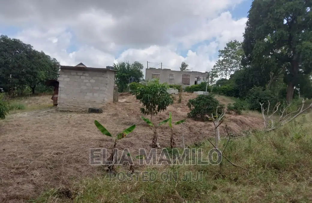 Plot for Sale in Kiluvya, Pwani.