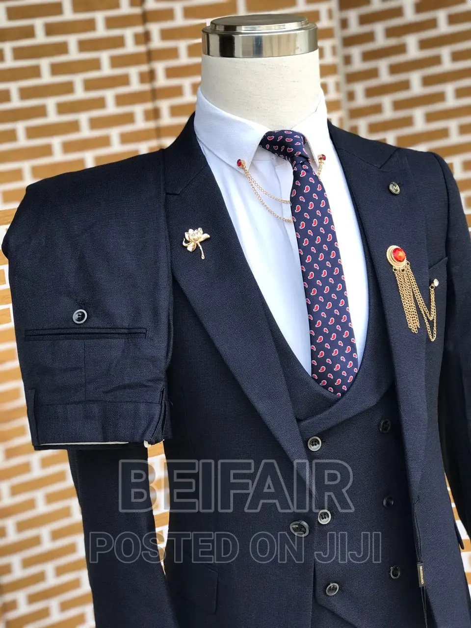 Suti Nyeusi Za Kiume | Men's Black Suits
