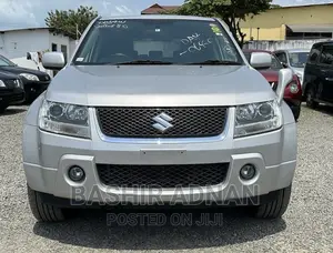 Suzuki Escudo 2007 Silver