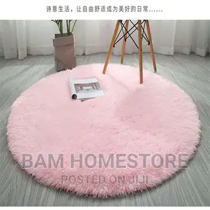 Round Carpets