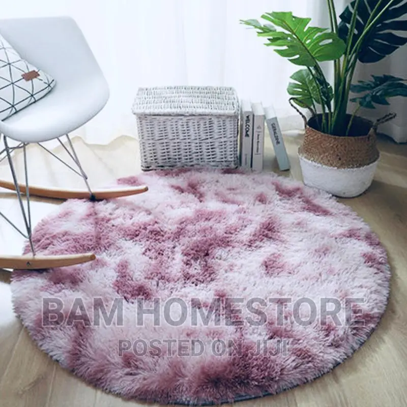 Round Carpets