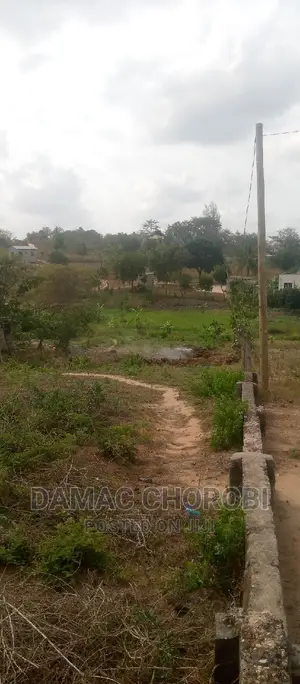 Eneo Kubwa Linauzwa Luguruni