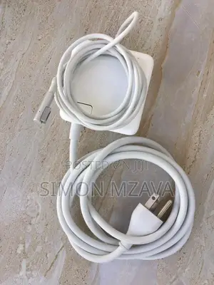Used, Original Apple Macbook Charger for Macbook Pro 2008/12
