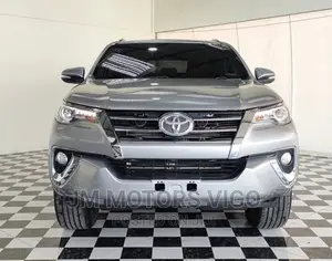 Toyota Fortuner 2016 Silver