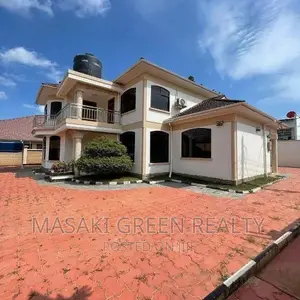 4bdrm House in Wazo Hill, Bunju for sale