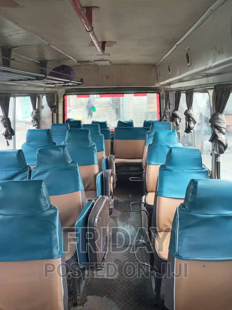 Toyota Coaster 2000 White