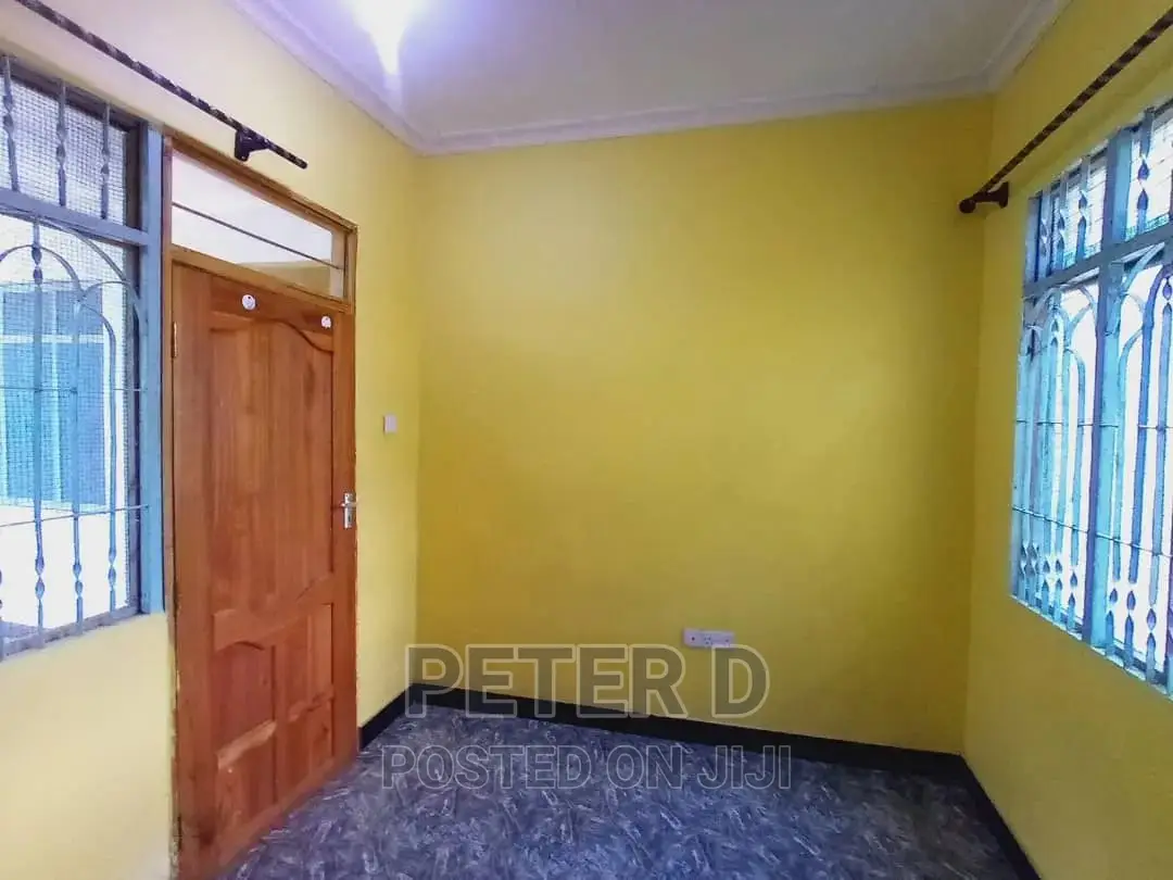 1bdrm Apartment in Kimara for rent