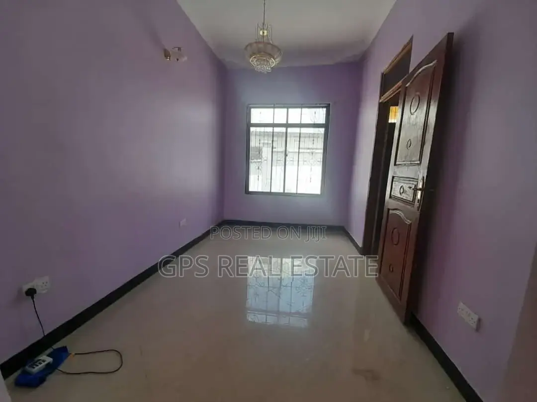 3bdrm House in Kibada, Kigamboni for sale