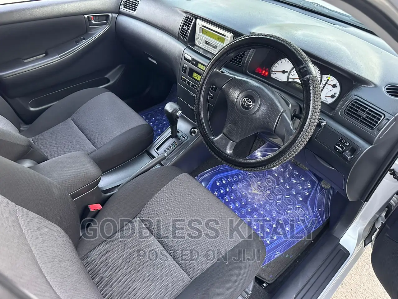 Toyota Corolla RunX 2002 Silver