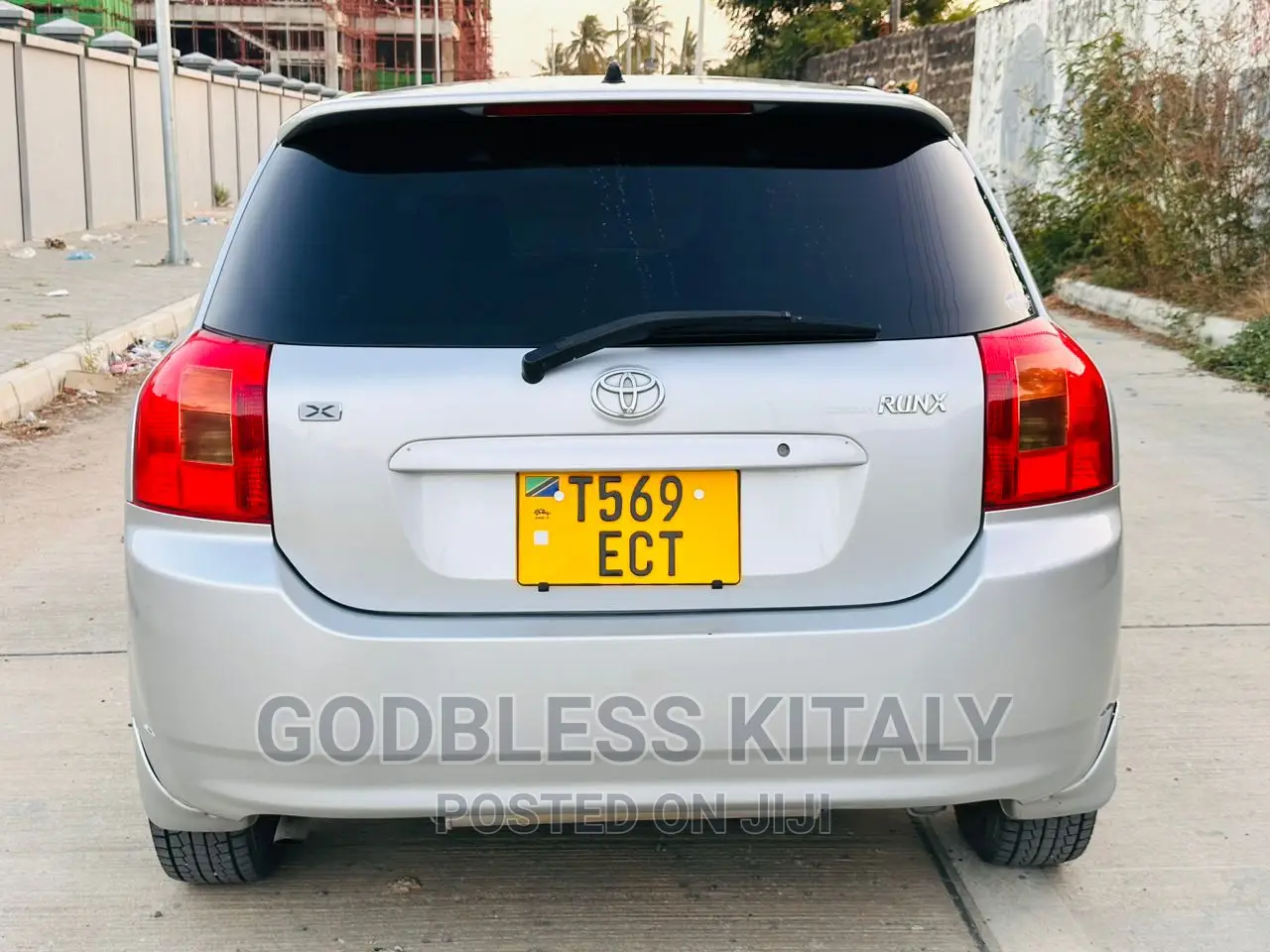 Toyota Corolla RunX 2002 Silver