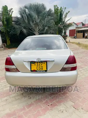 Toyota Mark II 2002 Silver