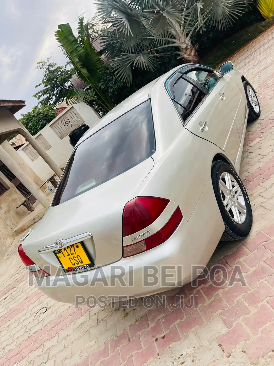 Toyota Mark II 2002 Silver