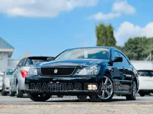 Toyota Crown 2006 Black