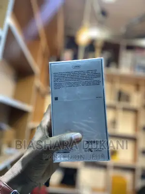 New Apple iPhone XR 128 GB White