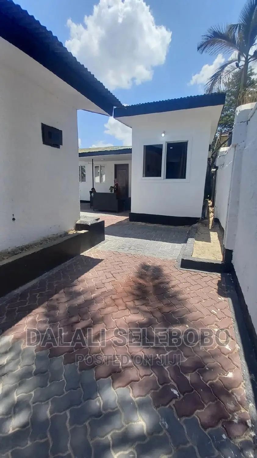 Furnished 1bdrm Bedsitter in Mikocheni B Rose for rent