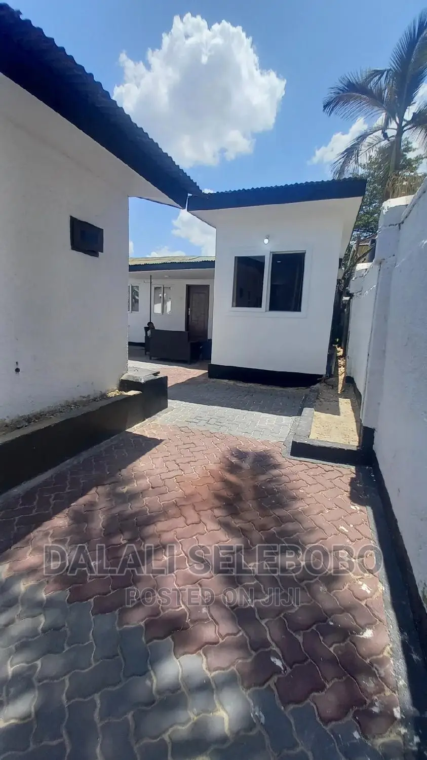 Furnished 1bdrm Bedsitter in Mikocheni B Rose for rent