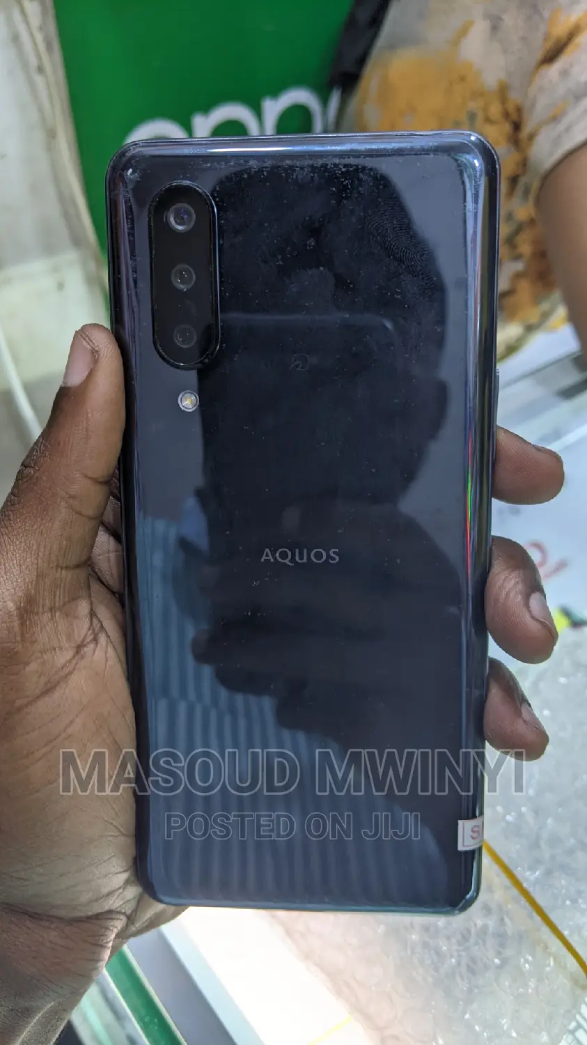 Sharp Aquos Zero 128 GB