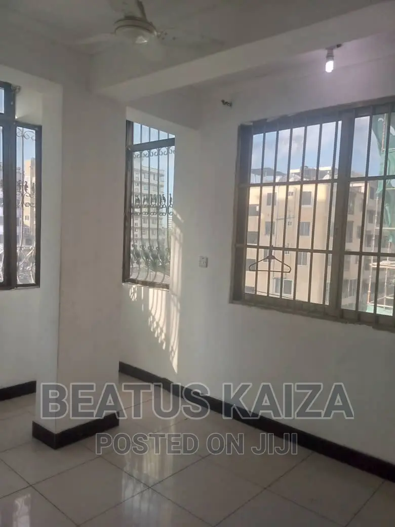 3bdrm Apartment in Kariakoo for rent
