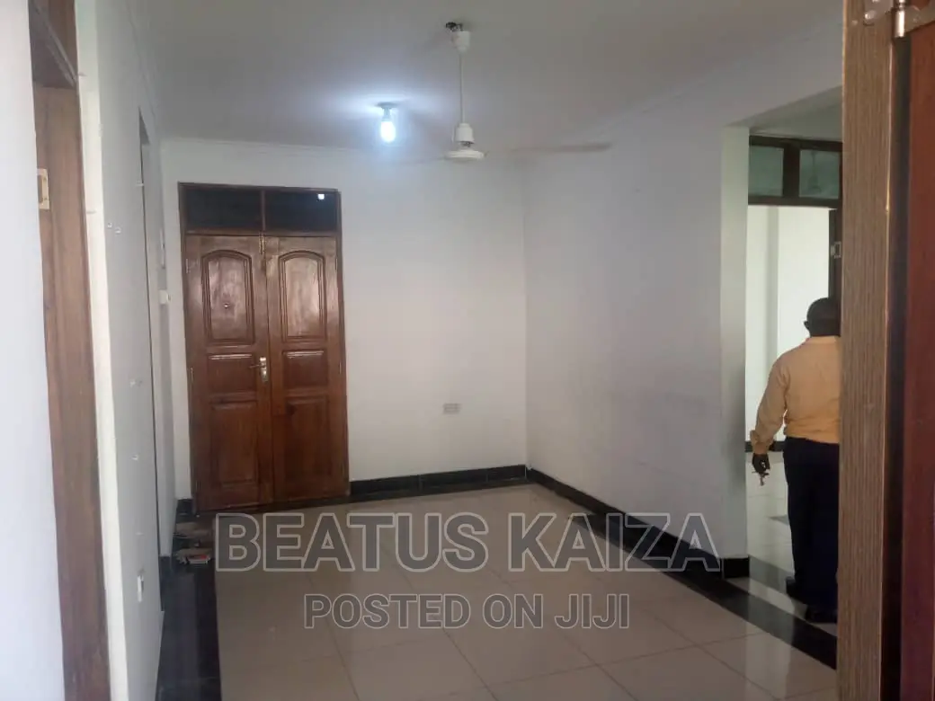 3bdrm Apartment in Kariakoo for rent