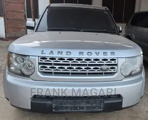 Land Rover Discovery 2014 Silver