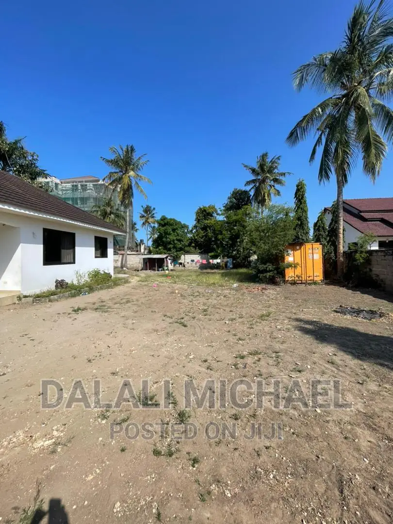 Plot for Sale Mbezibeach.