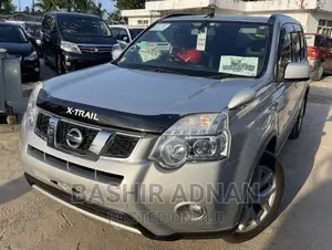 Nissan X-Trail 2012 Silver