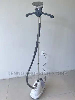 Garmet Steamer Iron