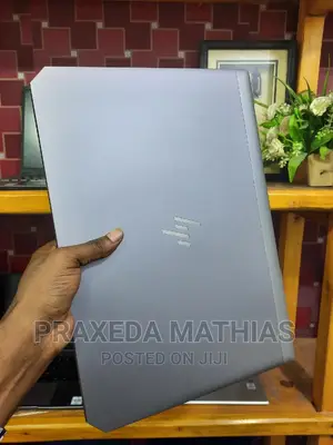 Laptop HP ZBook 15u G5 24GB Intel Core I7 SSD 512GB