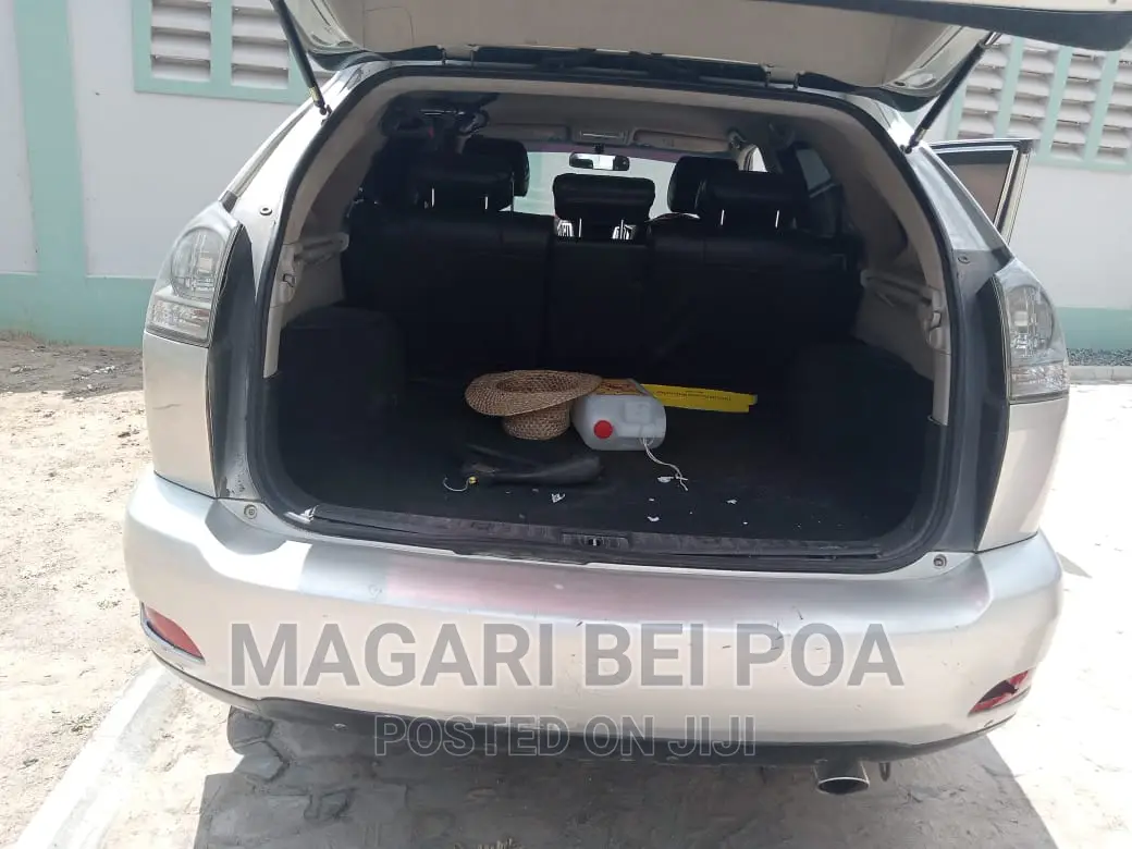 Toyota Harrier 2005 Silver