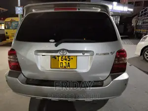 Toyota Kluger 2004 Silver