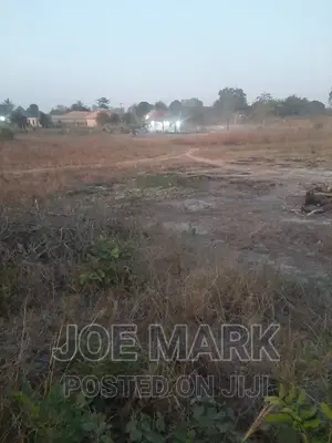 Kiwanja Kinauzwa Kibaha Mlandizi