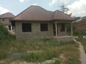 3bdrm House in Malamba Mawili, Kinondoni for sale