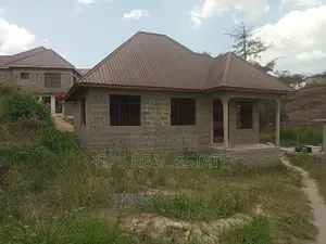 3bdrm House in Malamba Mawili, Kinondoni for sale